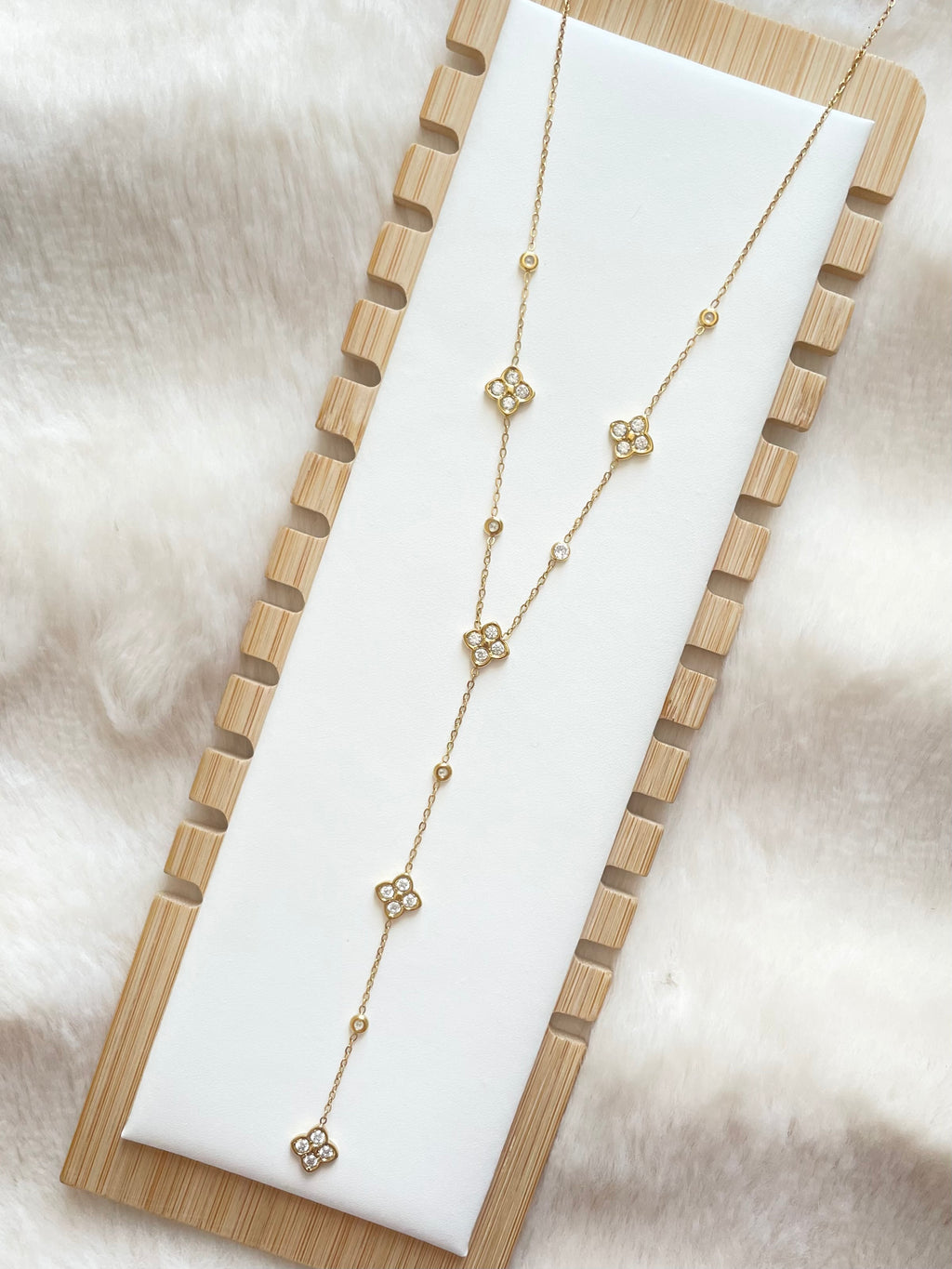Collier HIND